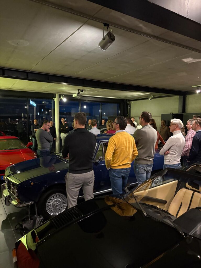 059b5b67-8d32-451e-a335-bce73f770f70